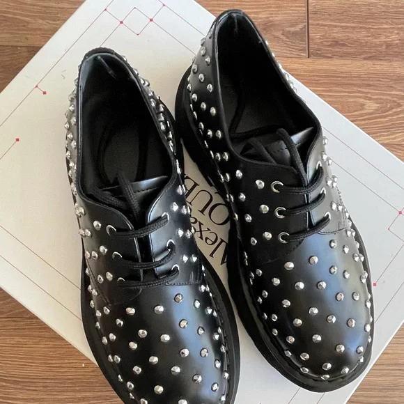 Alexander Mcqueen Tread Derby, studded sz40EU display picture 3